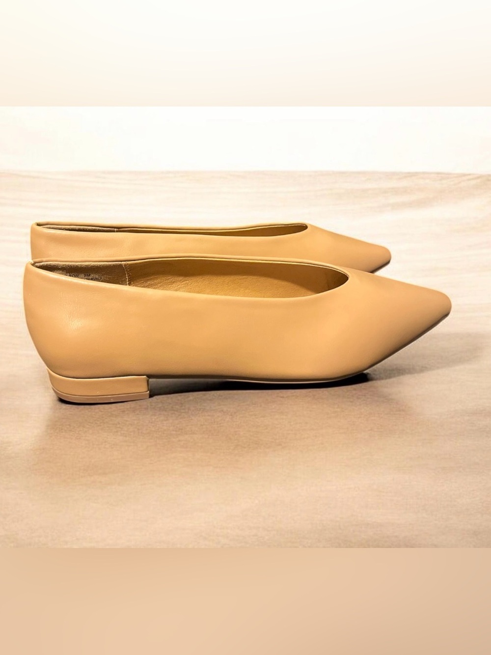 Cushionaire Gaber Slip on Women's Flats. (Tan) Size 9